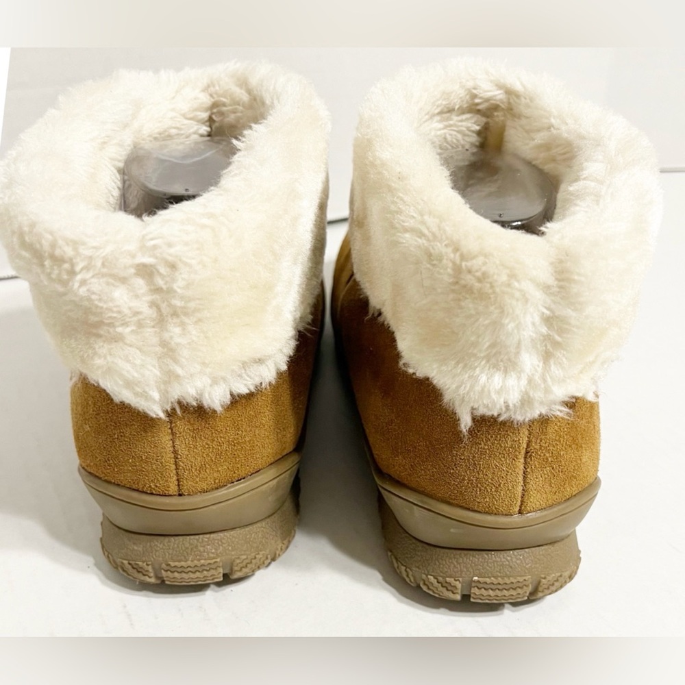 Minnetonka Leather Genuine Suede Lined Sherpa Lined Water Resistant Ankle Winter - Picture 3 of 11